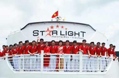 Starlight Cruise (Du Thuyền Ánh Sao)