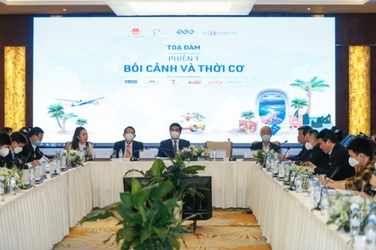 Tọa đàm du lịch với chủ đề "Mở cửa an toàn, hiệu quả: Thời cơ vàng của du lịch Việt Nam"
